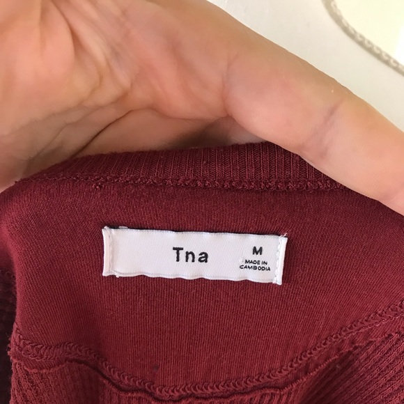 Aritzia TNA Adler thermal top - Picture 4 of 7